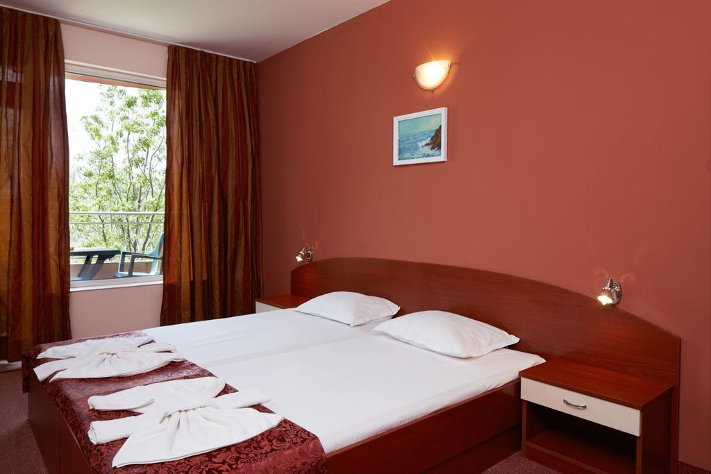Guesthouse Kirov Ravda Exterior foto